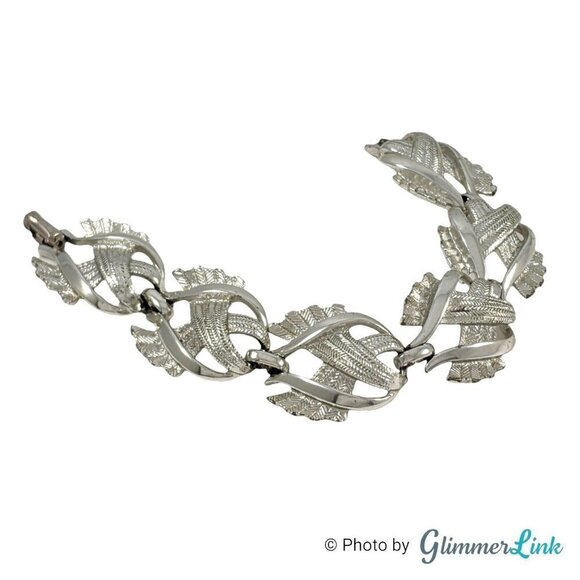 Vintage Coro Silver Tone Chunky Woven Links Bracelet - Picture 4 of 9